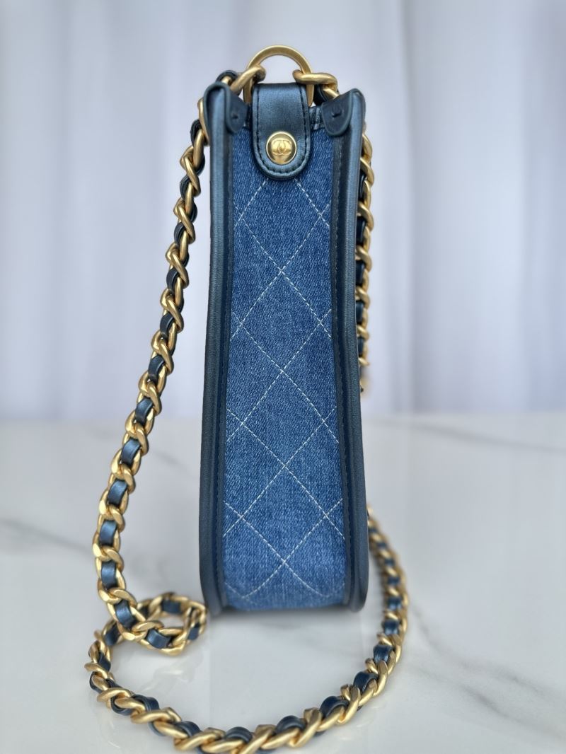 Ch**el hobo bags